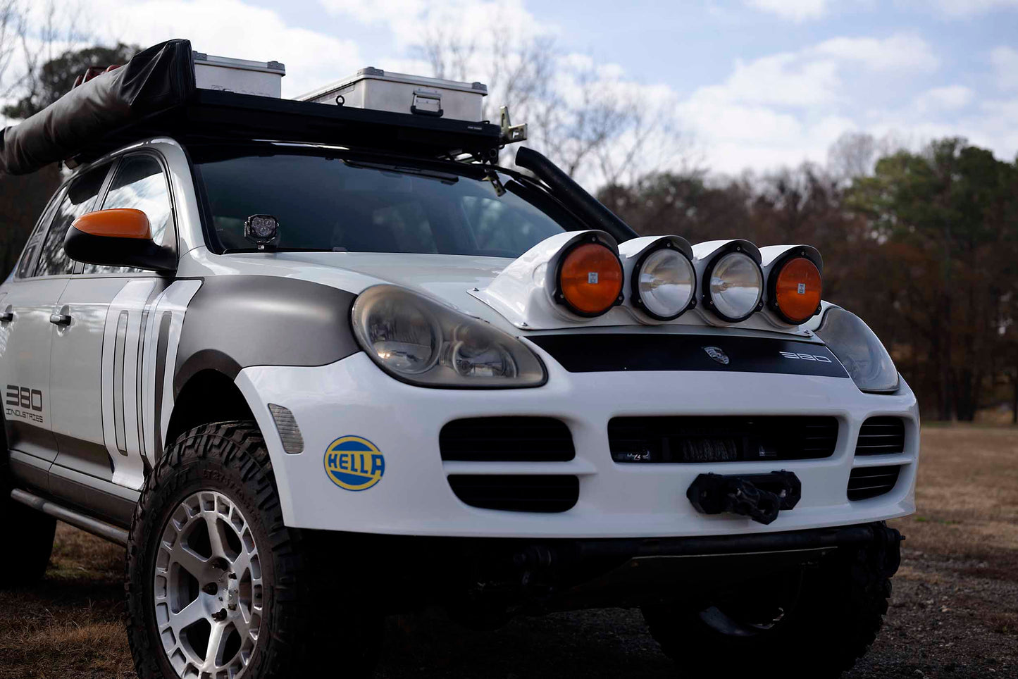 Morimoto 4Banger Ditch Light Kit: 03-10 Cayenne